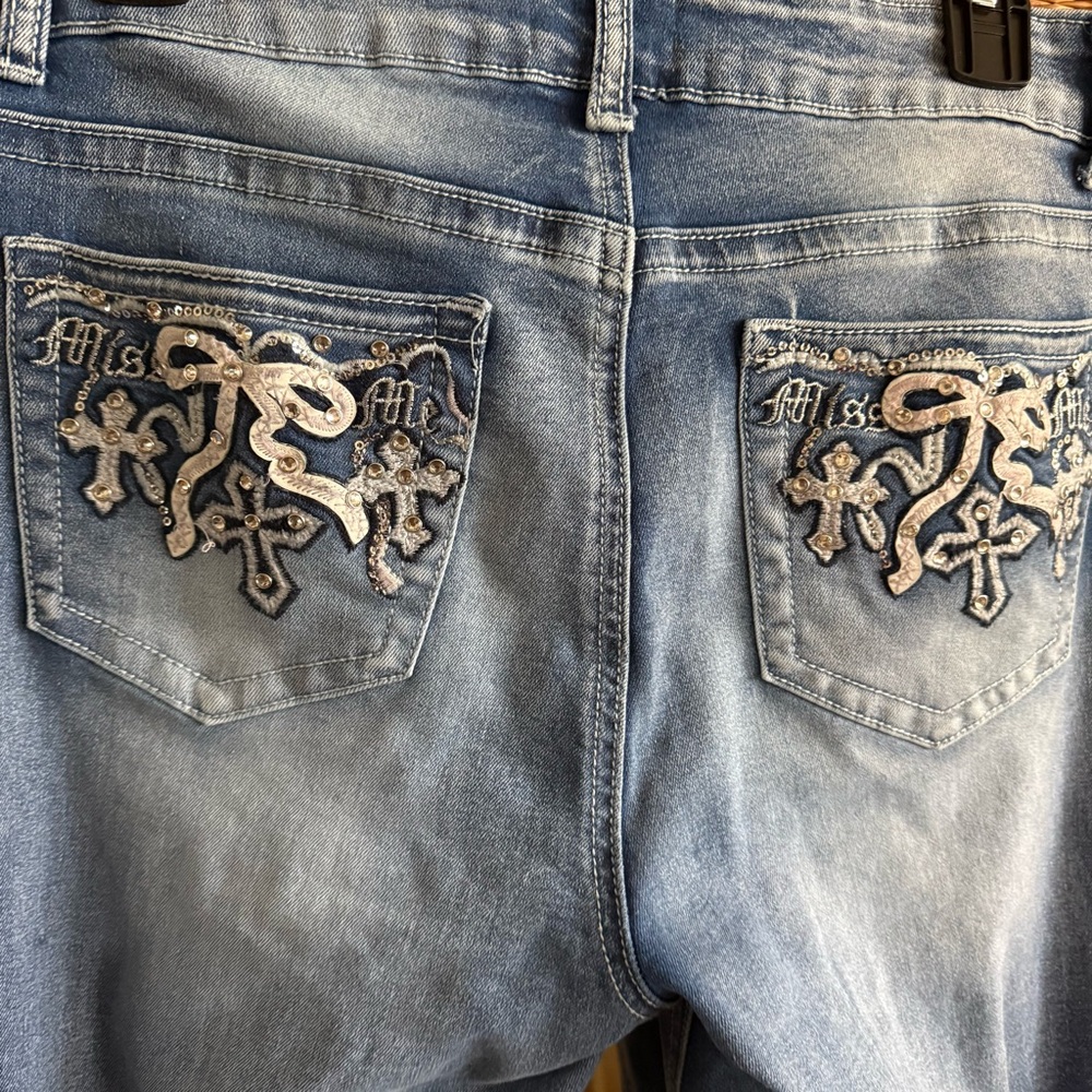 William Rast Miss Me Light Blue Embroidered Flawless Flare Jeans - Picture 3 of 8